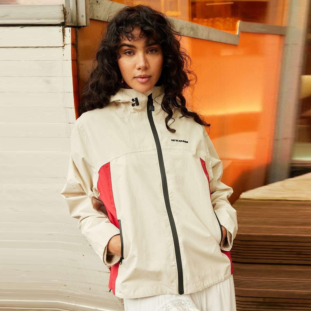 IETS FRANS... Tessa Waterproof Jacket Size Small